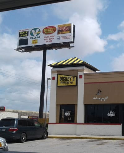 Dickey's Barbecue Pit