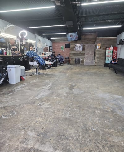 Pure Fadez Barber Studio