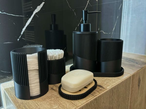 Juego de baño Japandi
