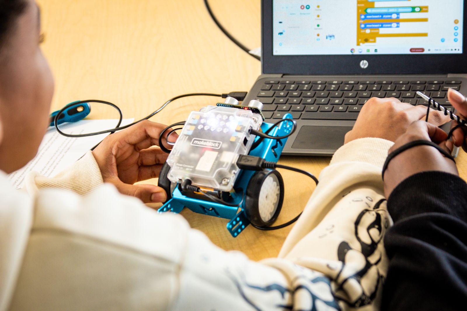 Kids STEAM Workshop - Photo 21