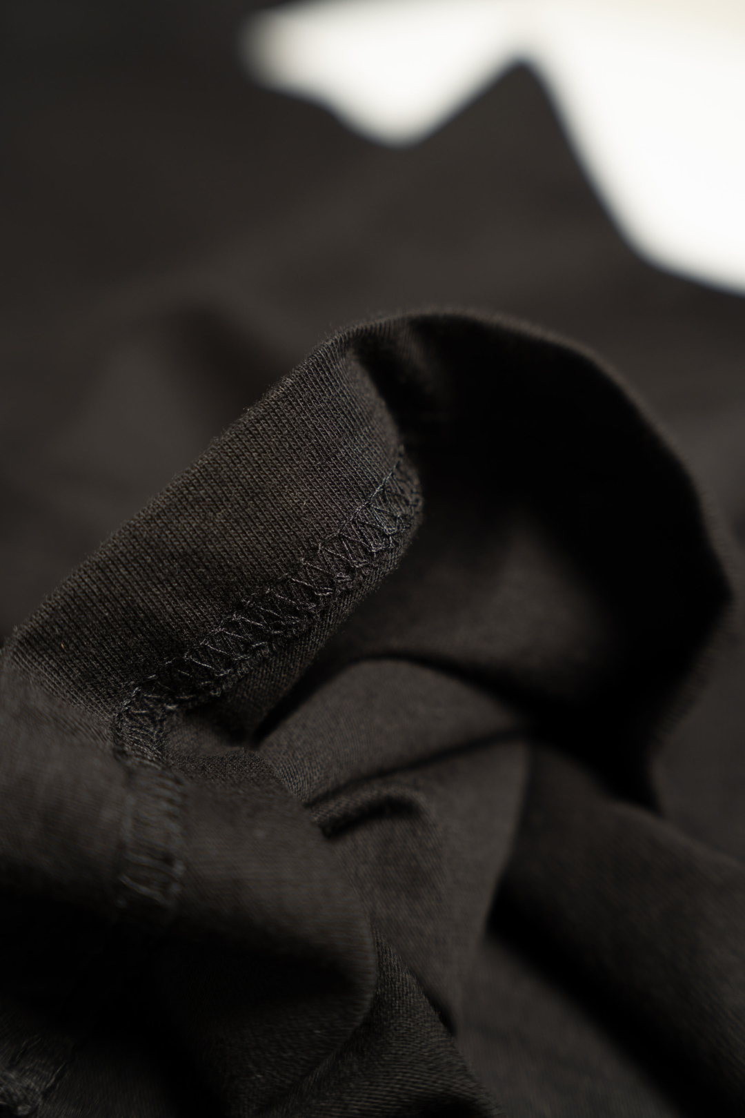 Solid Cotton Round Neck T-Shirt - Black