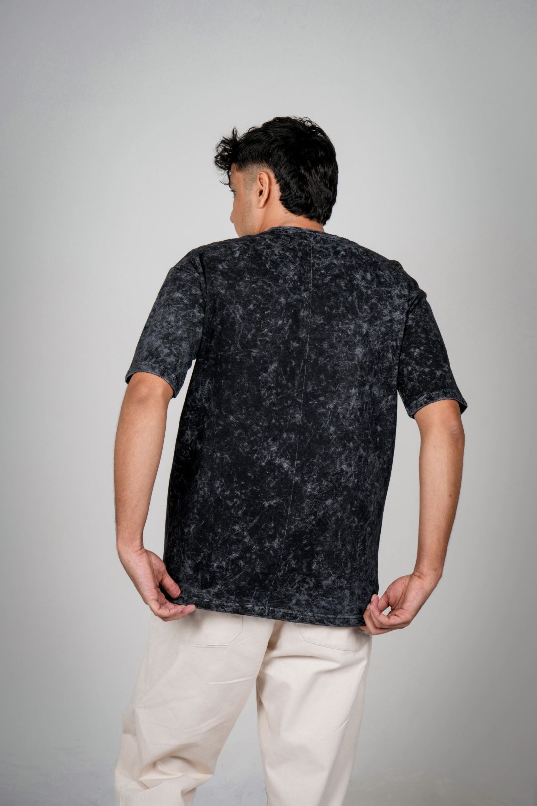 Solid Cotton Round Neck Acid Wash Oversized T-Shirt - Black (Acid Wash)