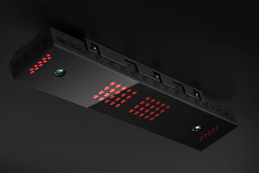 The Uneekor EYE XO Is A Premium Overhead Golf Launch Monitor With Some