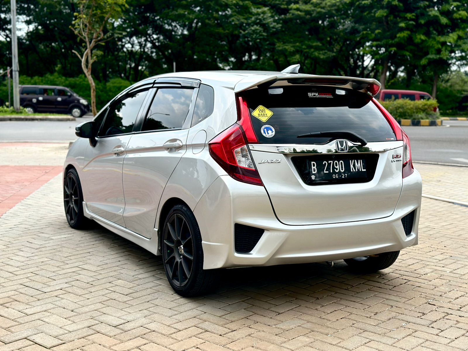 Honda JAZZ RS 1.5 CVT 4