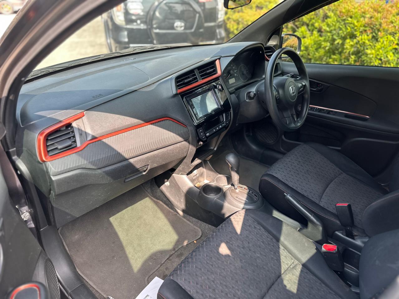 Honda BRIO RS 1.2 AT 2021 5