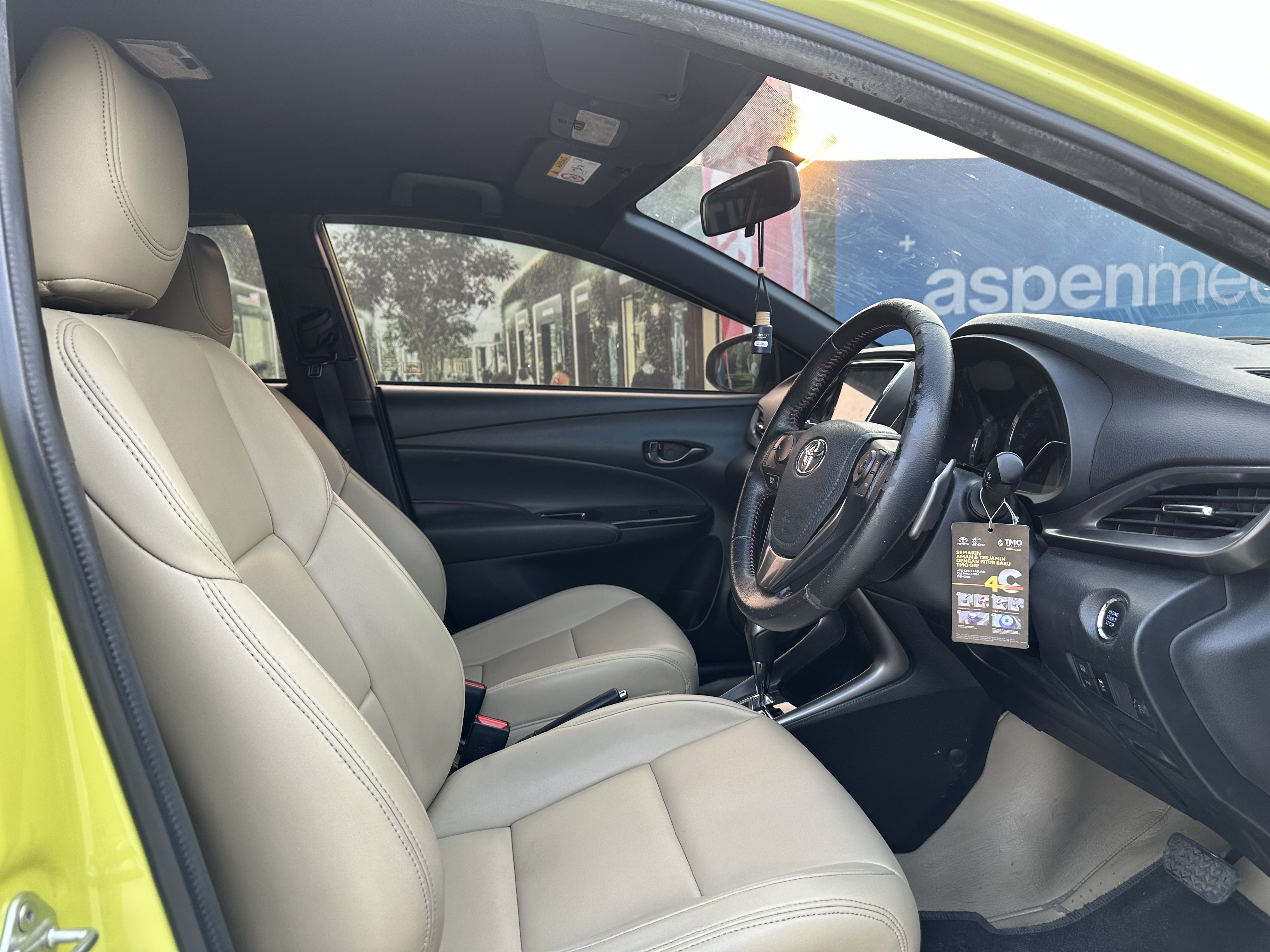 Toyota Yaris S TRD CVT 2021 3