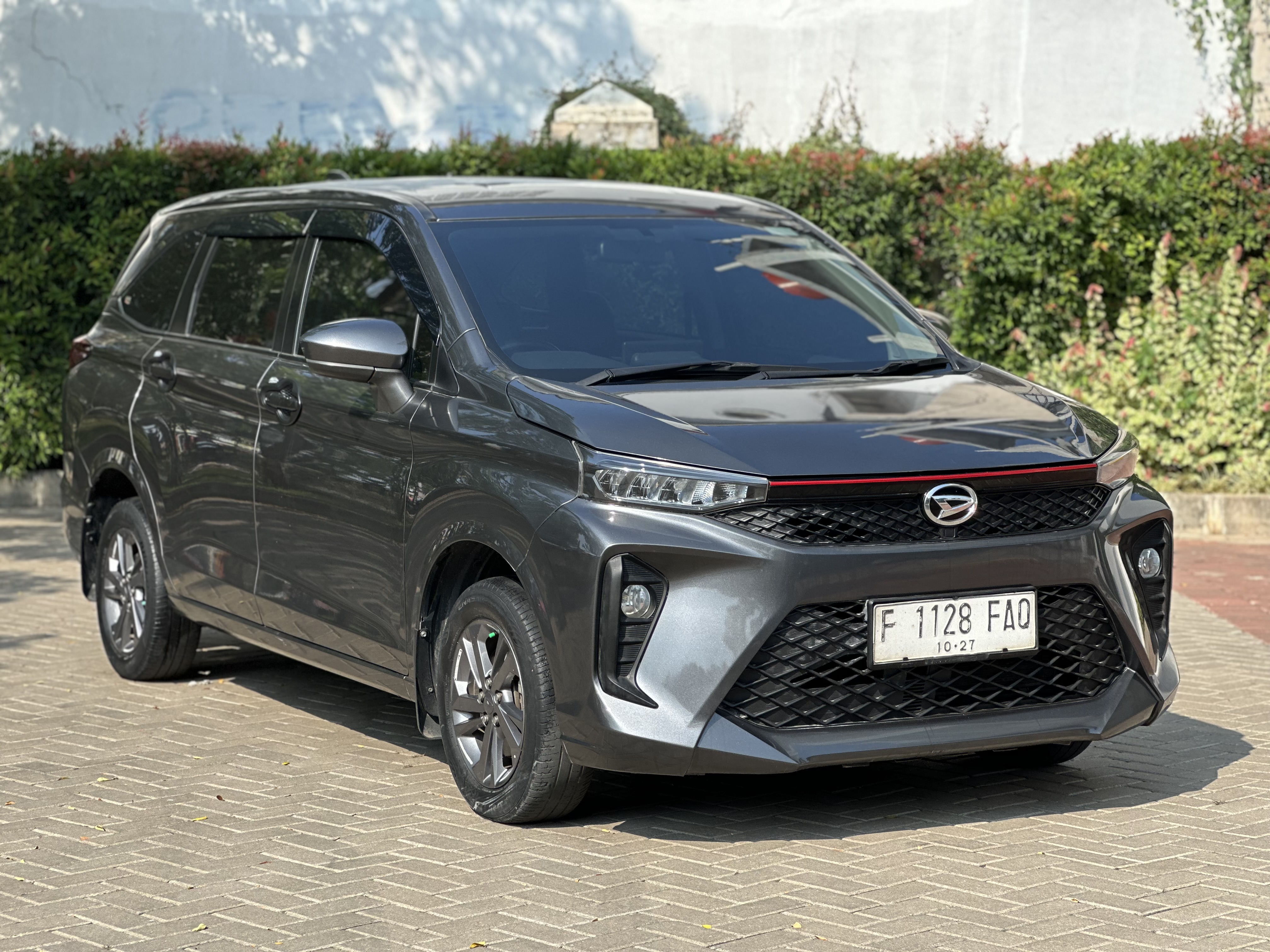 Xenia R CVT 2022 2