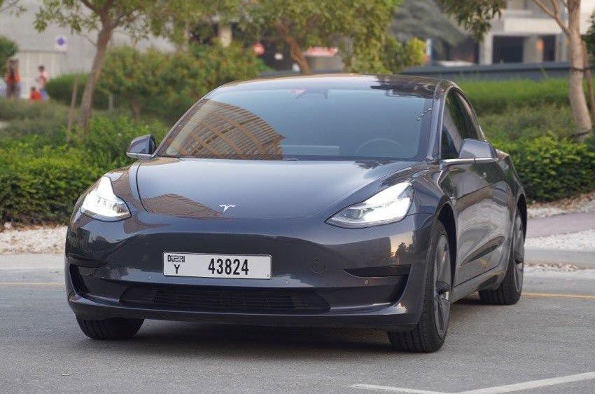 Rent Tesla Model 3 2020 in Dubai in Easy Rent.