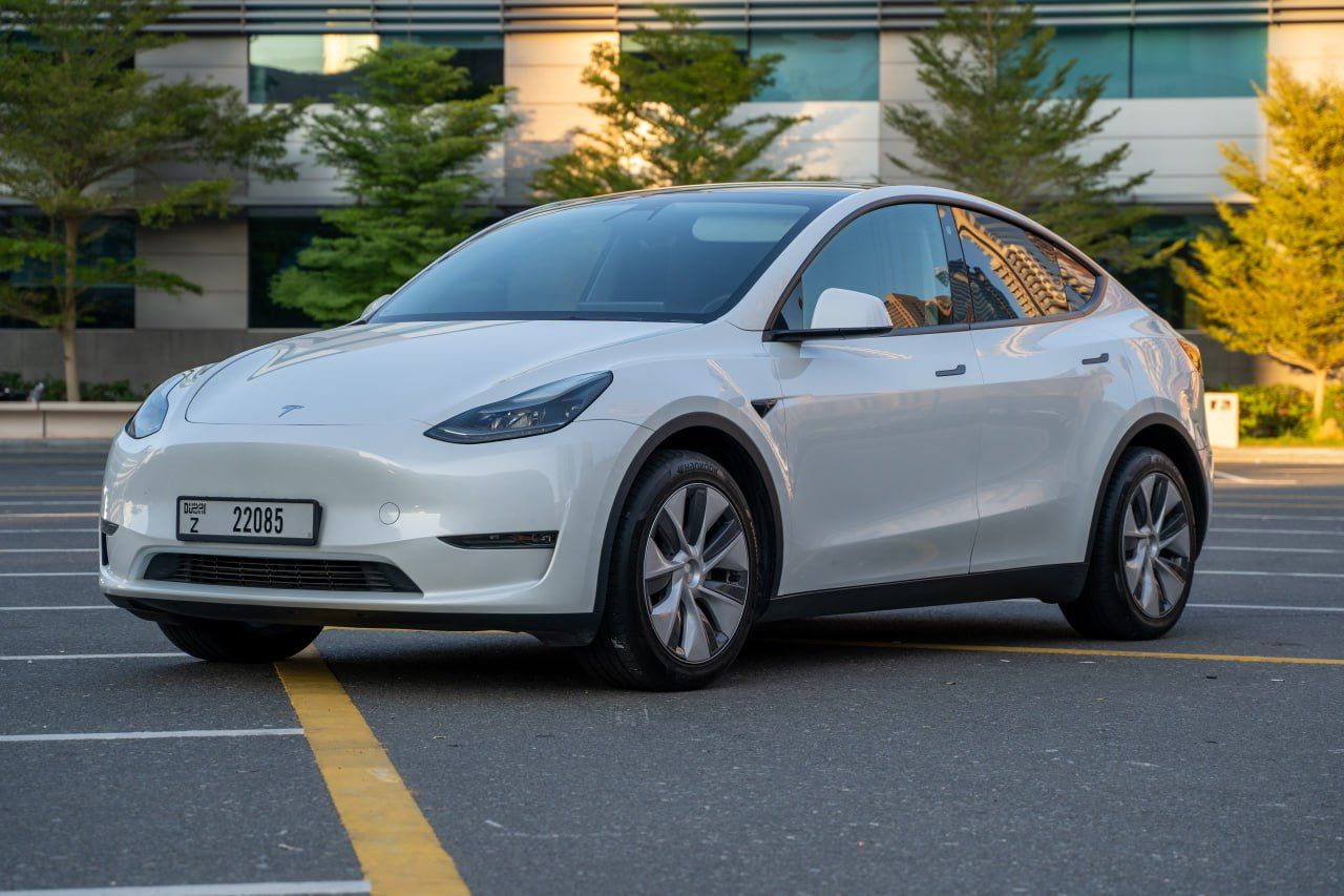 Rent Tesla Model Y Long Range 2023 in Dubai in Easy Rent.