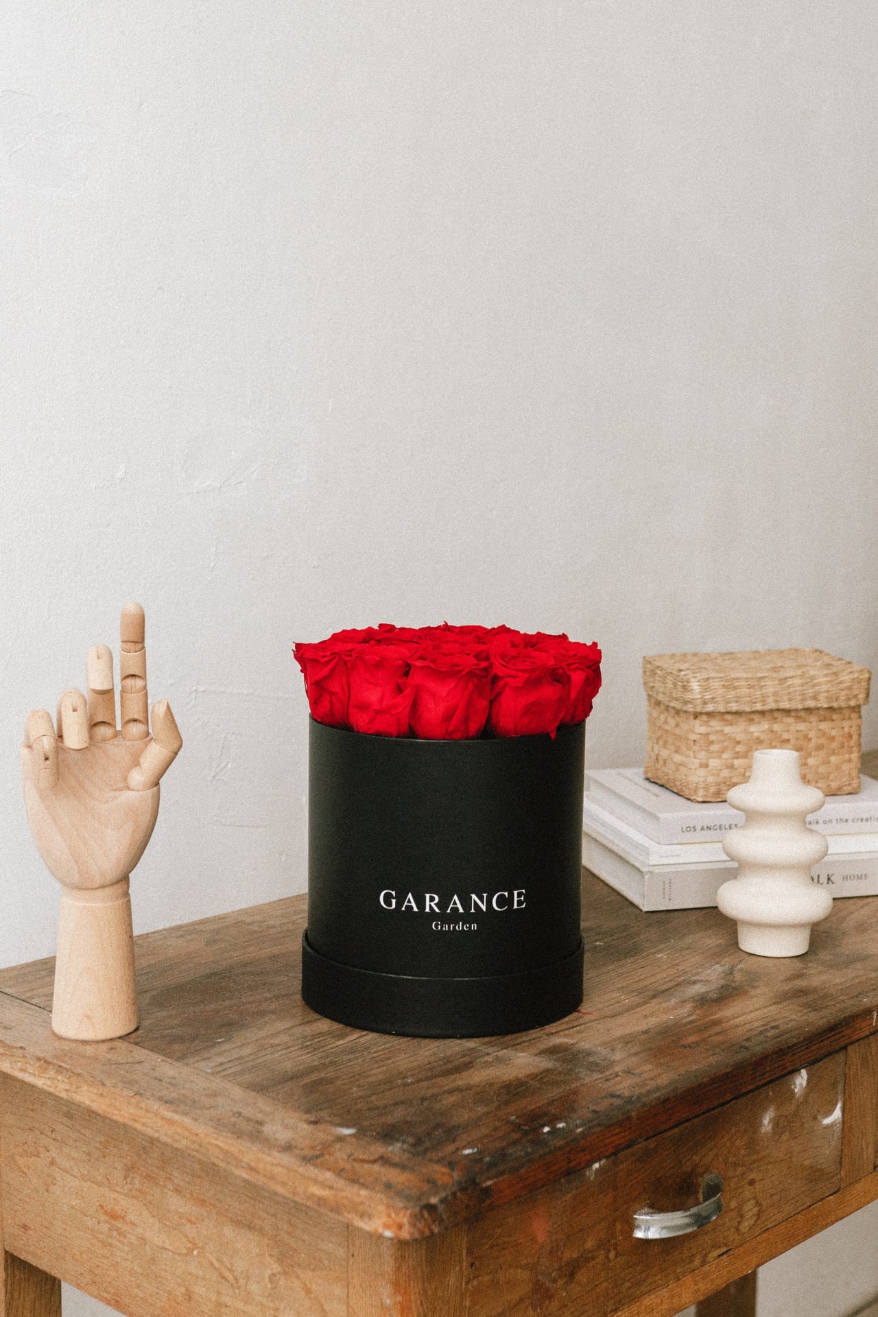 Box mit frischen Rosen - 2