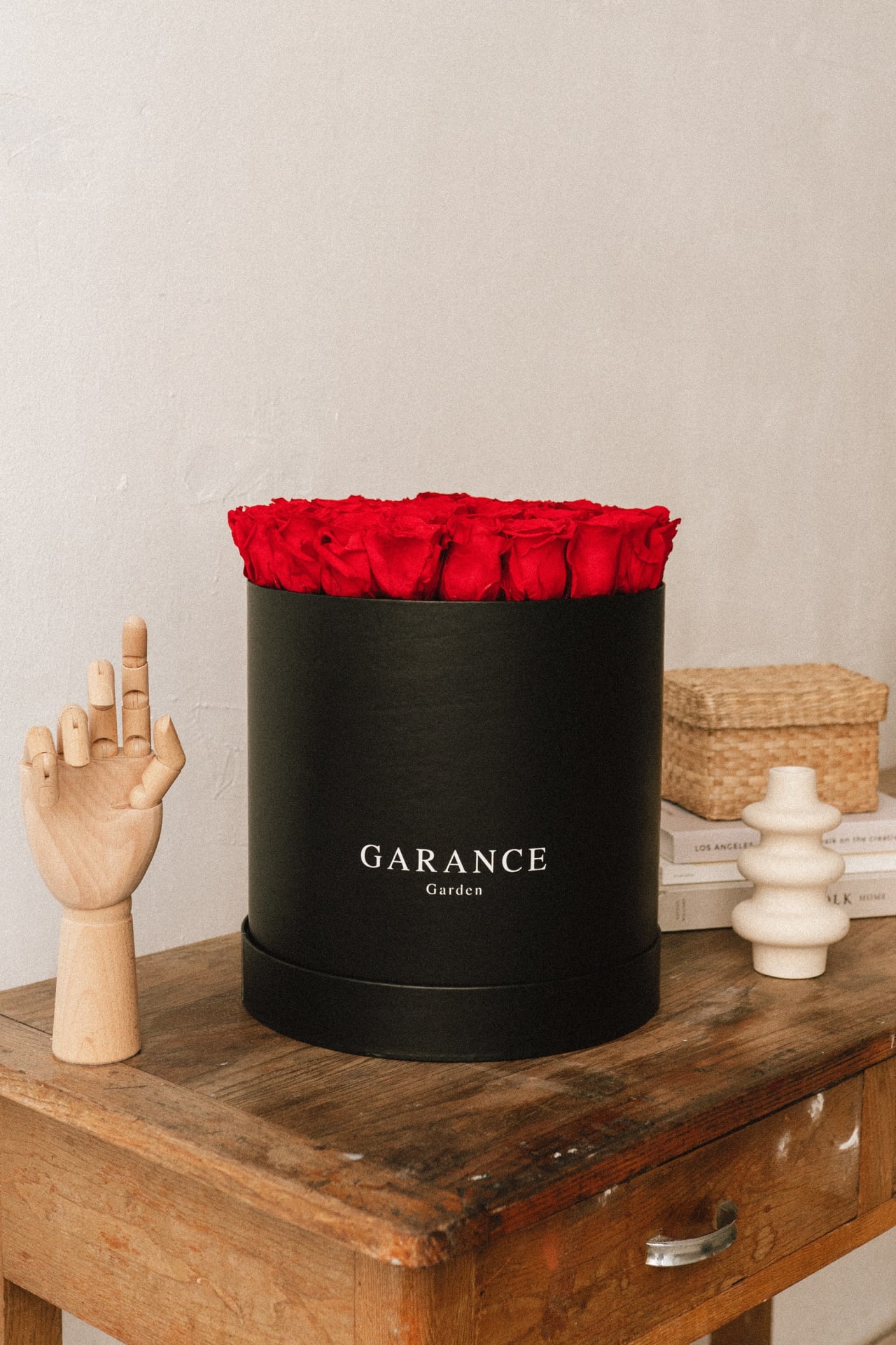 Box mit frischen Rosen - 4