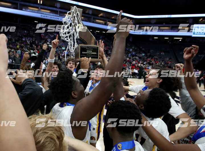 Centennial vs Oakland Tech CIF State D2 Final March 9, 2024 Photo-Dennis Lee74.JPG