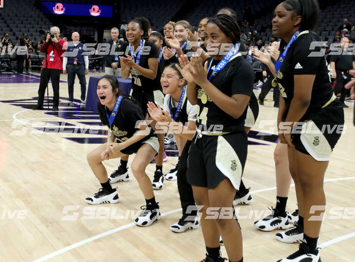 Bishop Montgomery vs Bishop O_Dowd CIF State D1 Final March 8, 2024 Photo-Dennis Lee74.JPG