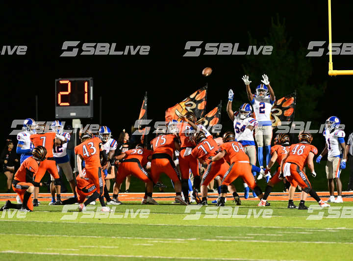 10132023 TV Edwardsville vs East St. Louis 1856 copy.jpg