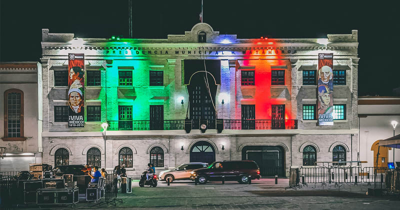 Reporte de cruce en garitas por los puentes Internacionales Matamoros Reporte de cruce en garitas por los puentes Internacionales Matamoros
