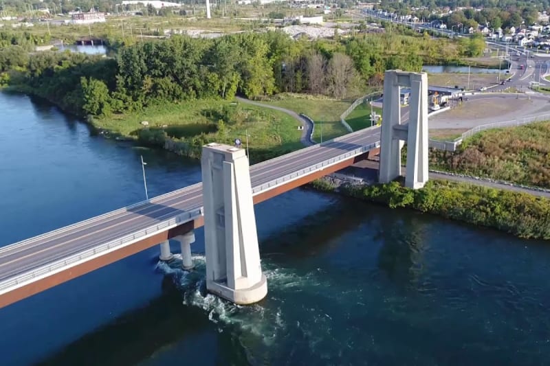 Seaway International Bridge