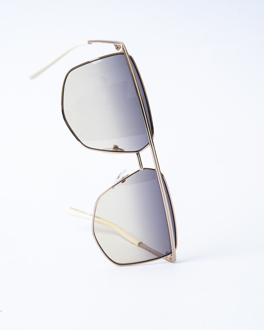 Guess GU7851