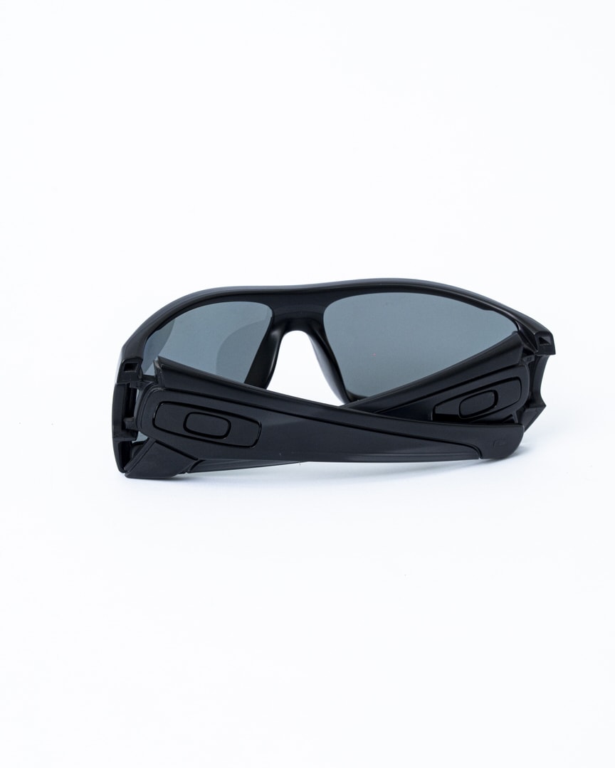 Oakley OO9101 Batwolf