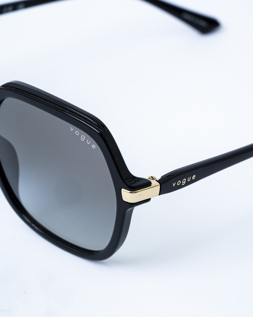 Vogue VO5561S