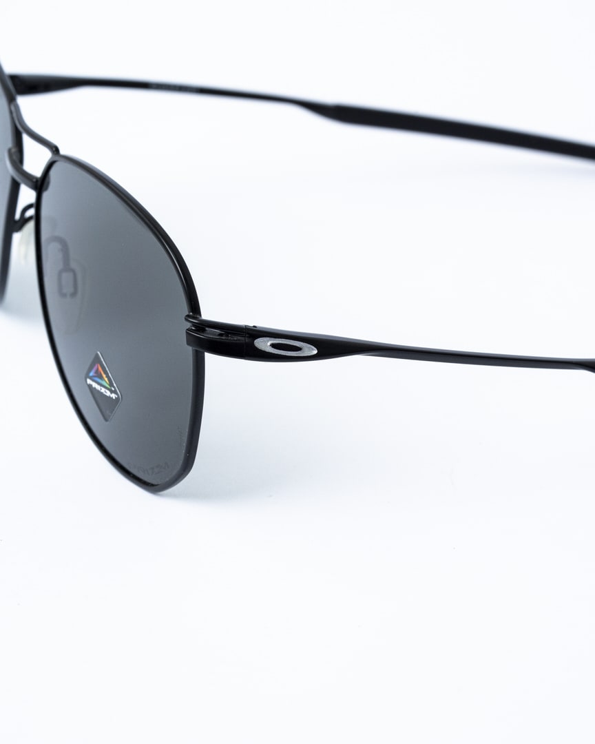 Oakley OO4147