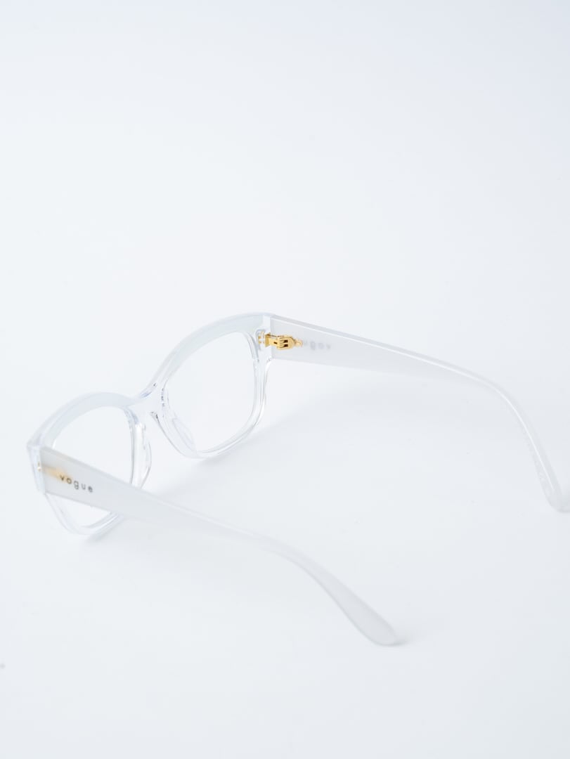 Vogue VO5635U