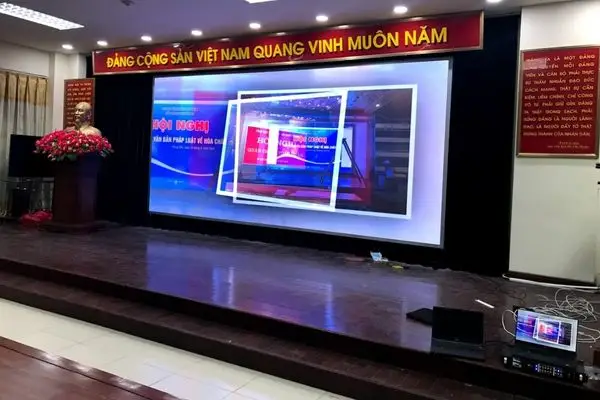 Giới thiệu về Các loại màn hình led trong nhà mà bạn nên biết