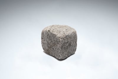 Medium Grey Tumbled Granite Setts 80 x 80 x 80