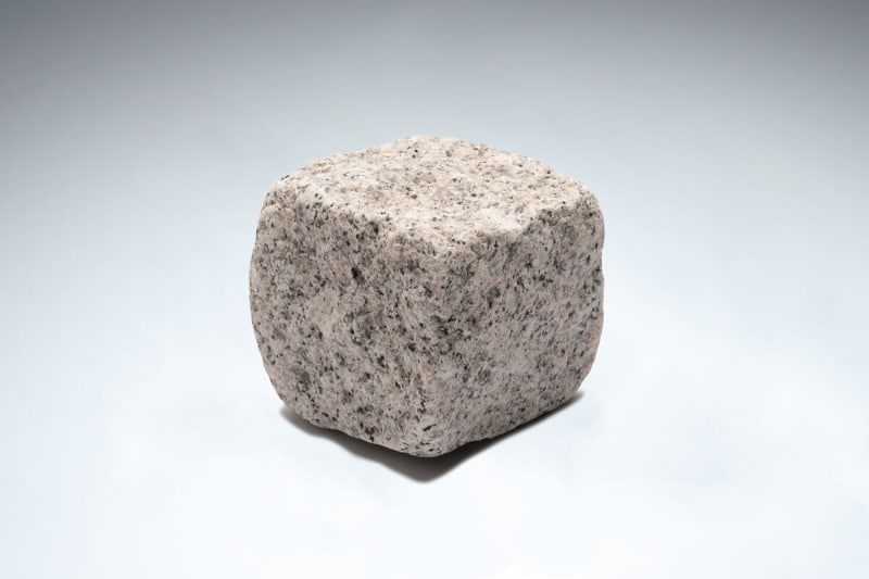 Light Grey Tumbled Granite Setts 100 x 100 x 100