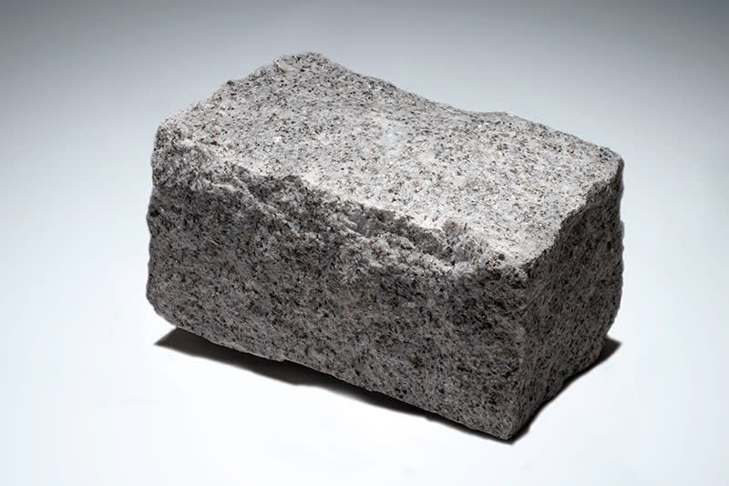Medium Grey Granite Setts 200 x 100 x 100