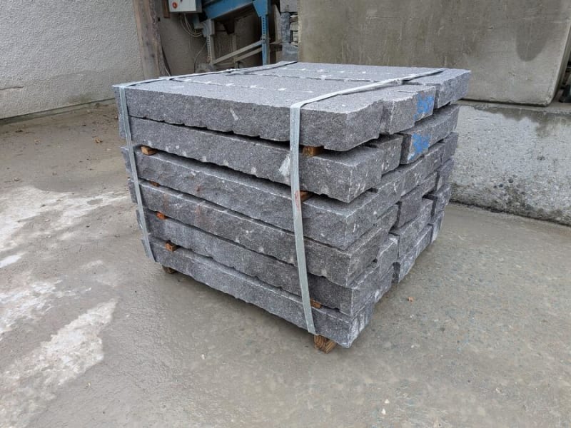Black Granite Kerbs
