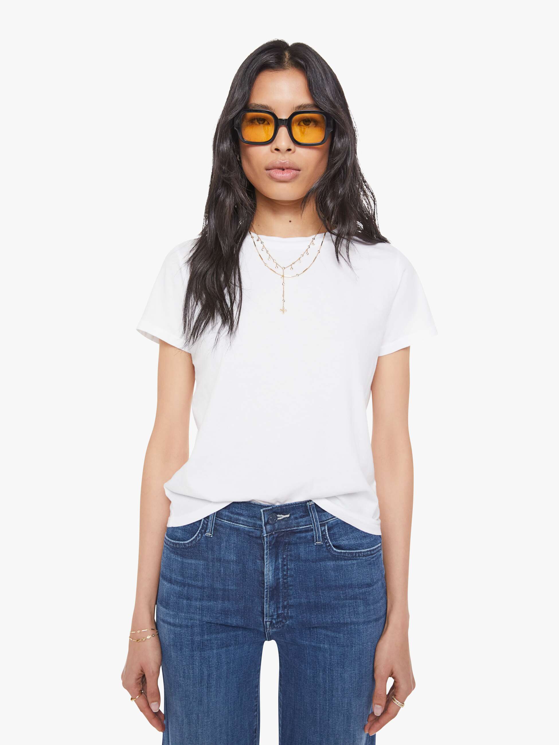 summer capsule wardrobe — the only pieces you need outfit — Motherdenim The Lil Goodie Goodie - Bright White