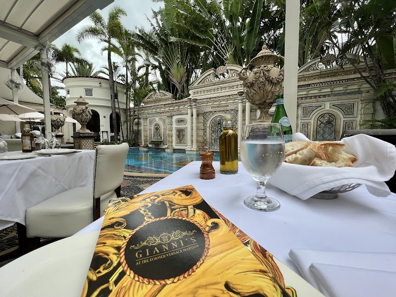 Exterior of Gianni's at the Former Versace Mansion