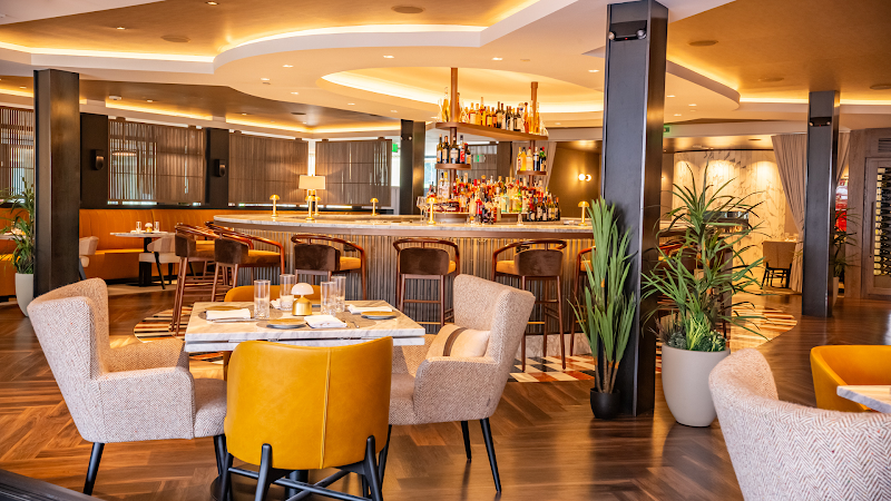 Exterior of Cece's Roland Park