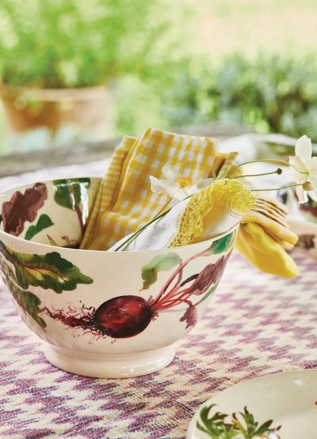 birthday gifts for her — Emma Bridgewater Beetroot Large Old Bowl