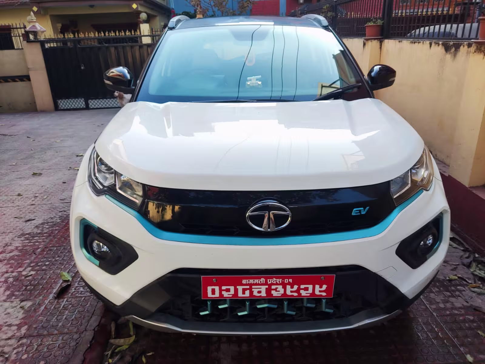 Tata Nexon EV 2