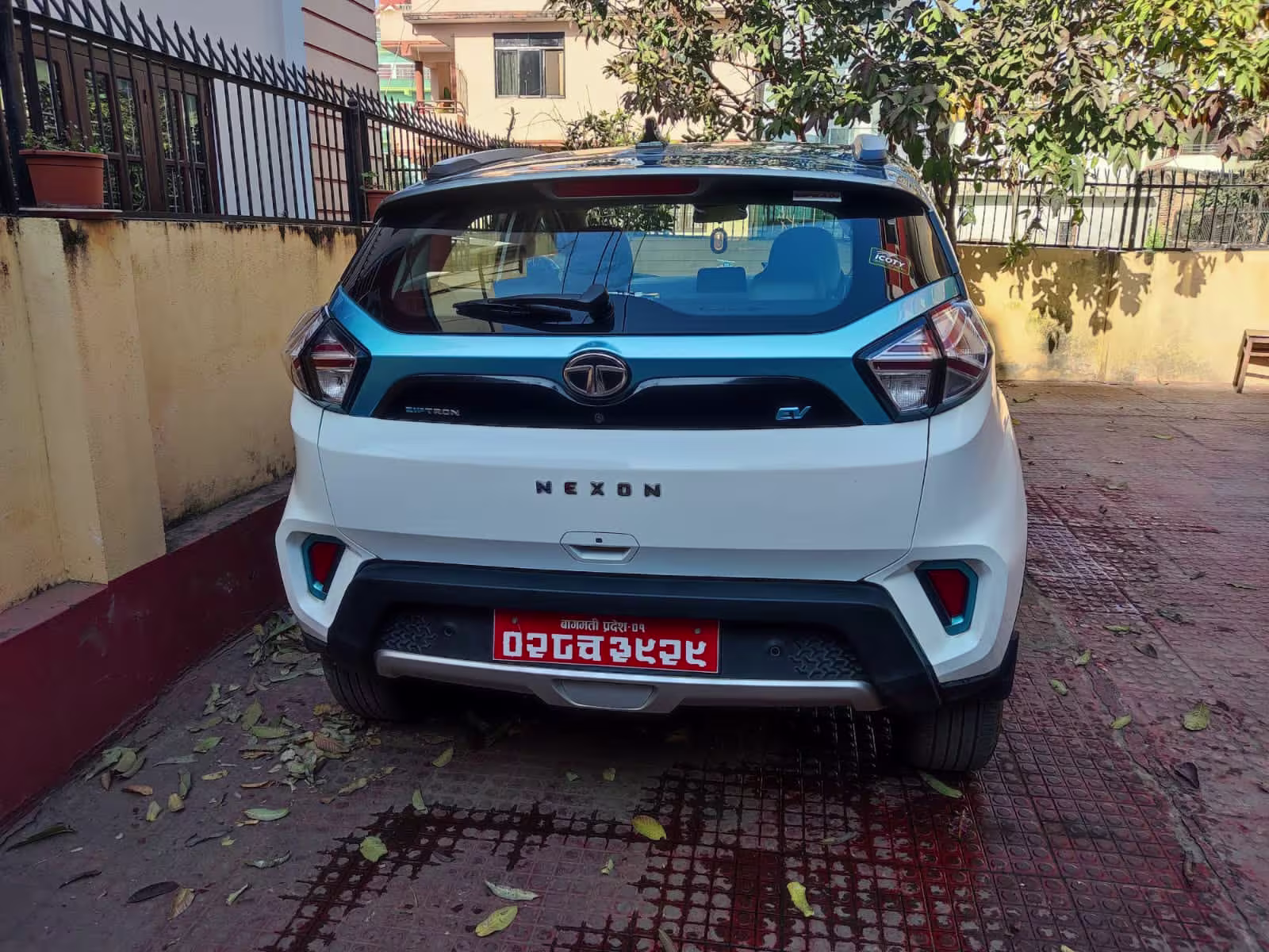 Tata Nexon EV 4