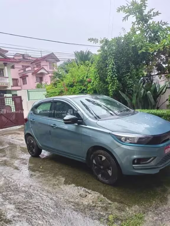 Tata Tiago EV 2