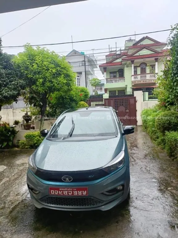 Tata Tiago EV 3