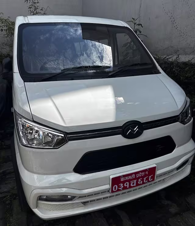 New Gonow HM01