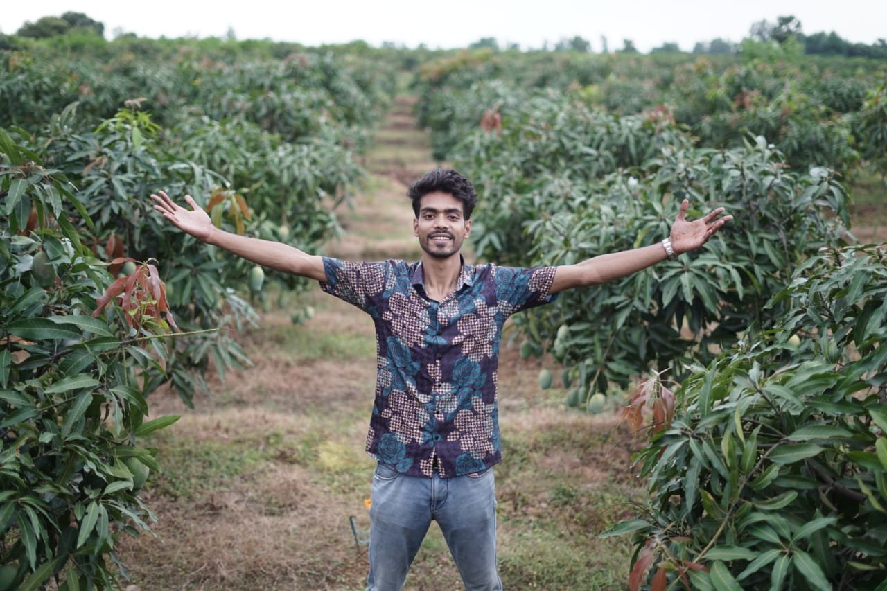 জানুন আমাদের