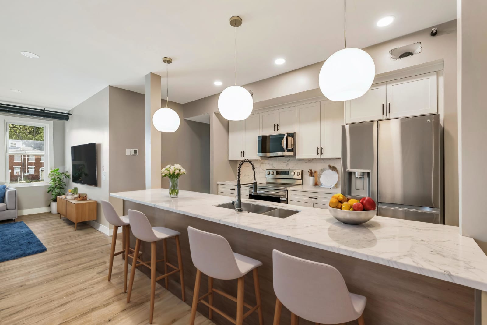 The Mannino Building apartment interior, photo 2