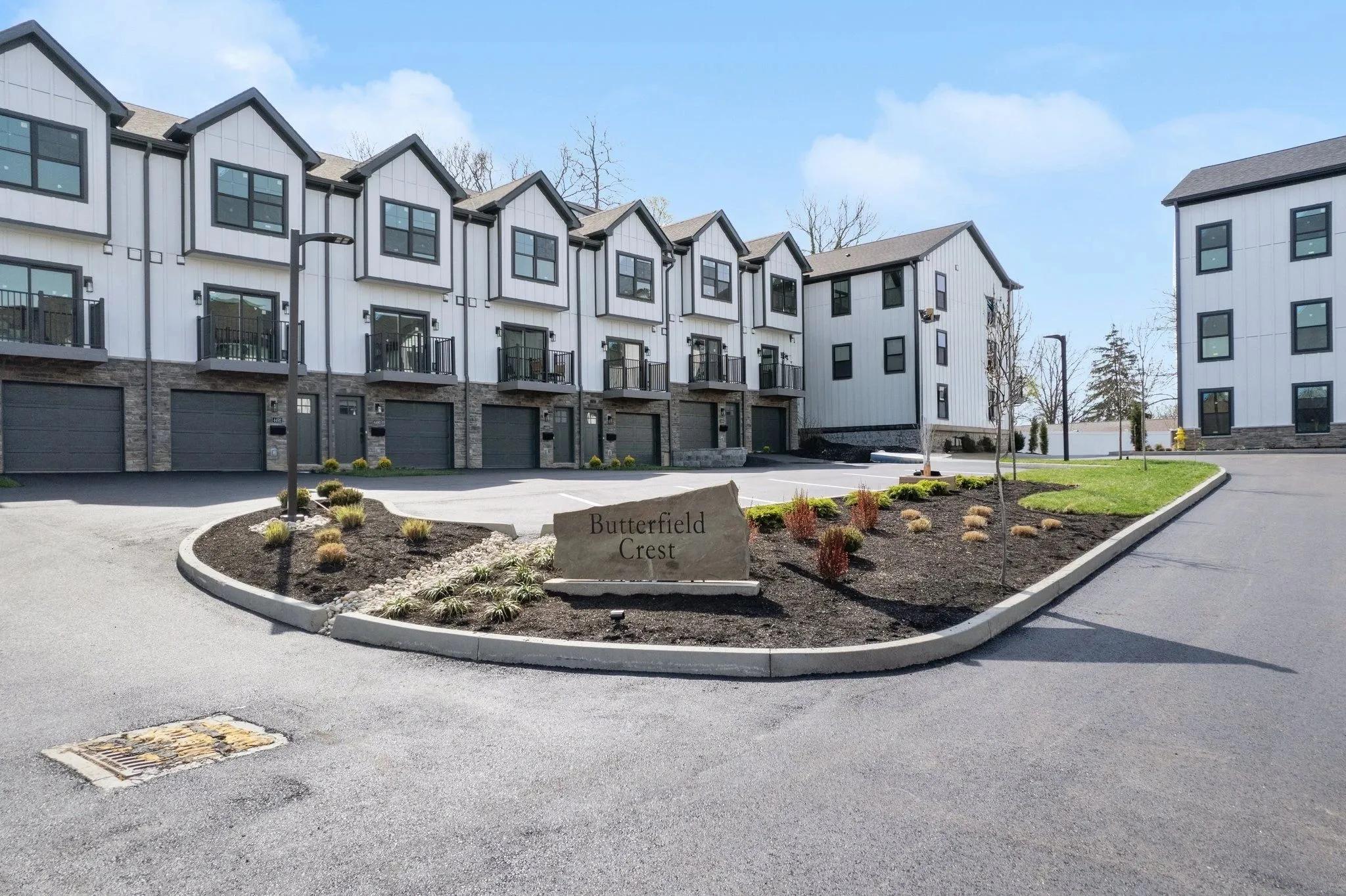 Butterfield Crest luxury townhomes entrance — Madisonville Cincinnati