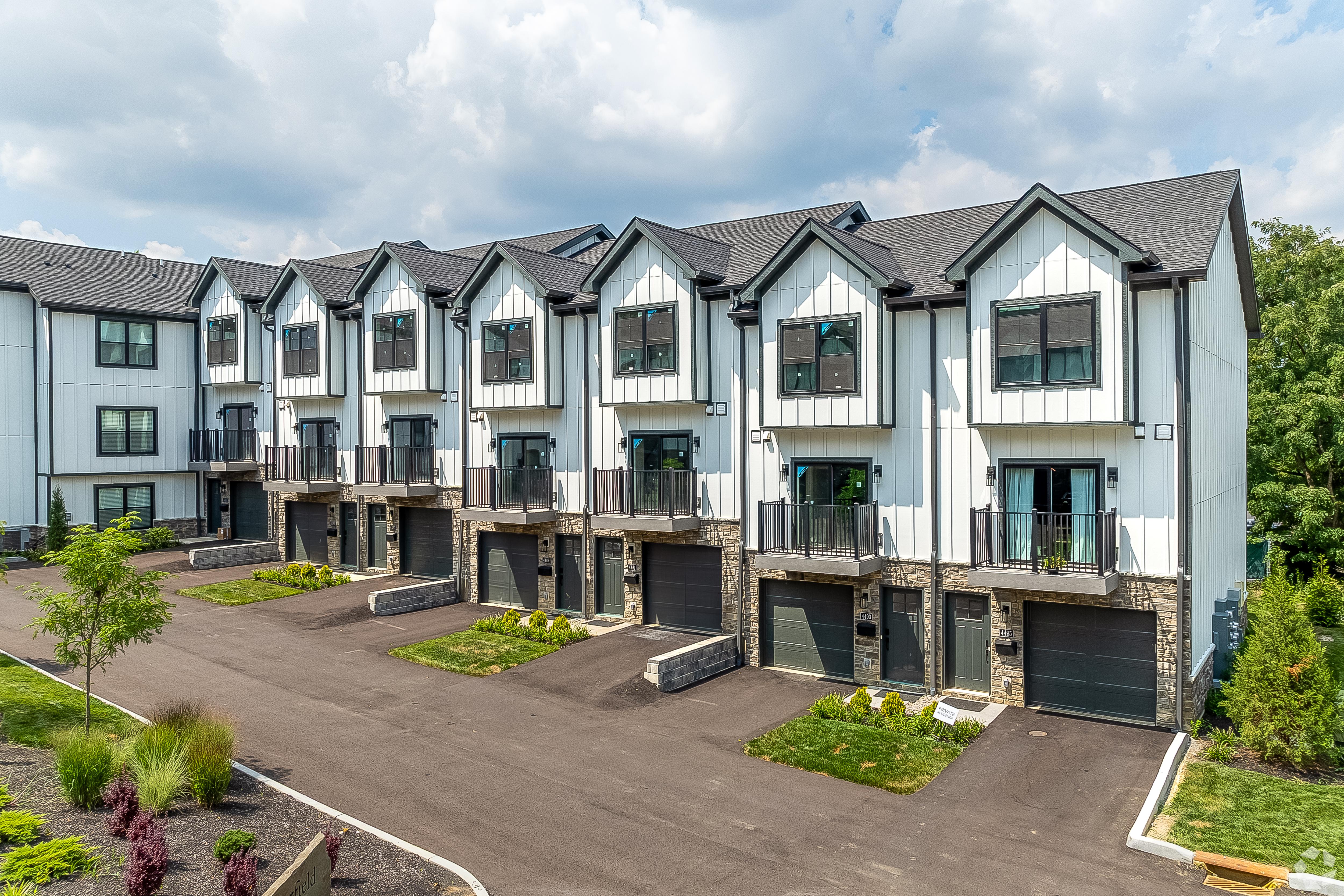 Butterfield Crest LEED Gold certified townhomes exterior — Cincinnati Ohio