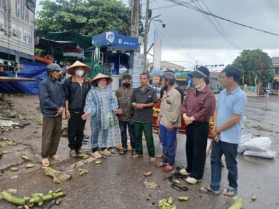 Quyên góp gần 200 triệu đồng hỗ trợ gia đình nạn nhân vụ xe tải lao vào chợ Tân Long