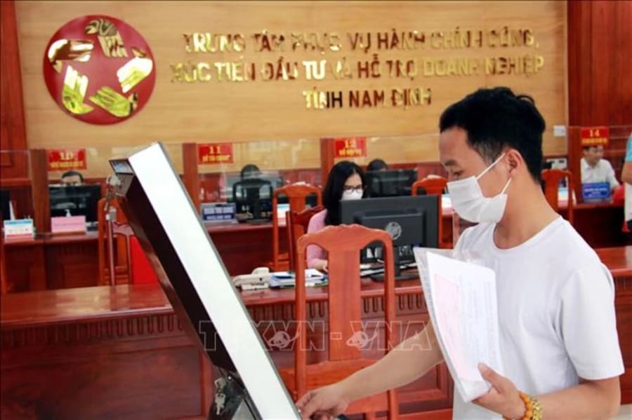Dịch vụ hành chính công trực tuyến. Ảnh minh họa: Văn Đạt/TTXVN