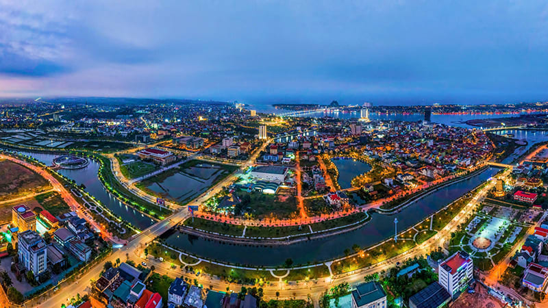 Toàn cảnh thành phố.