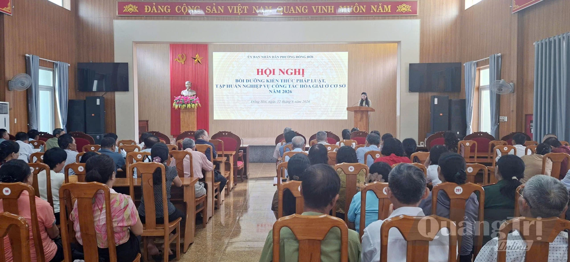 Sở Tư pháp thường xuyên phối hợp với các địa phương tổ chức tập huấn nâng cao kiến thức, kỹ năng cho đội ngũ hòa giải viên cơ sở - Ảnh: STP