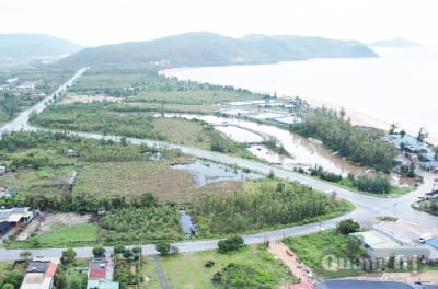 Người dân mòn mỏi chờ bồi thường, tái định cư