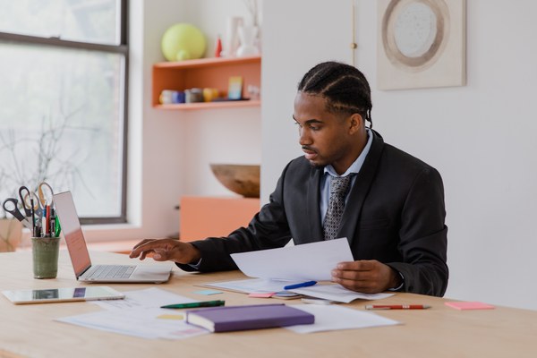 How to Get a Business Loan in Canada: Banks vs. Alternative Lenders