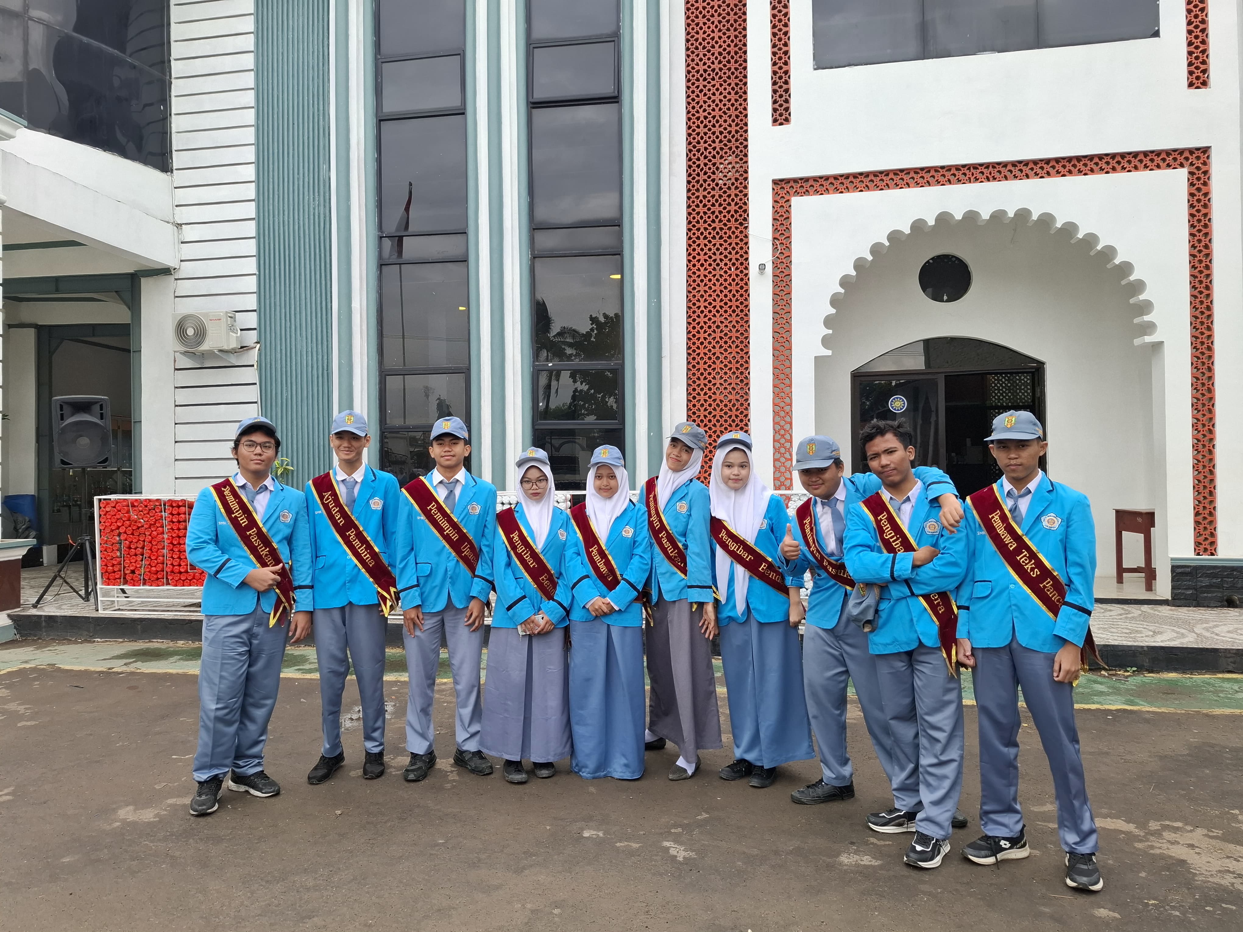Upacara Kelas 11